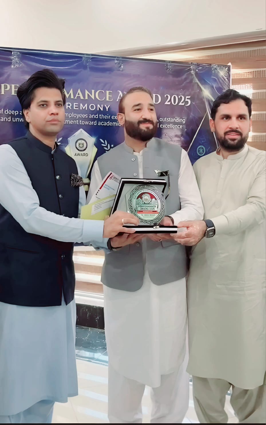 ڈاکٹر عبدالوہاب محسود کو بہترین کارکردگی ایوارڈ 2025 سے نواز دیا گیا